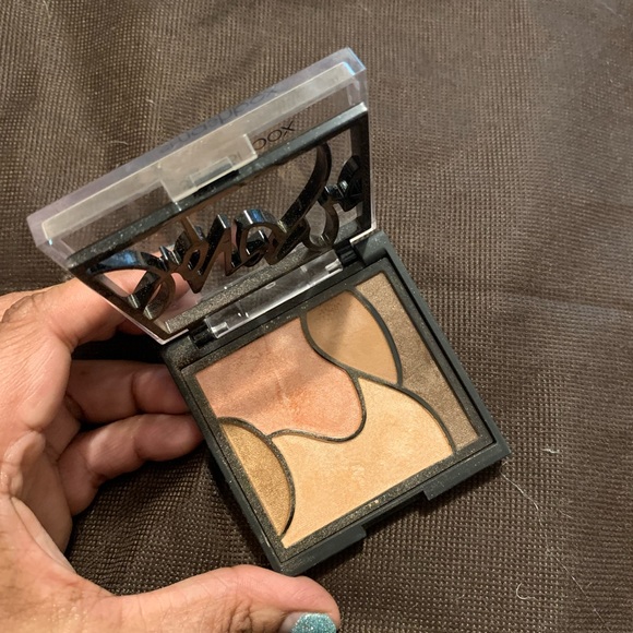 Smashbox limited Edition Eye Shadow Palette. Earthy tones. - Picture 3 of 3